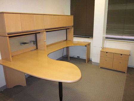 Steelcase Relevant Executive Desks