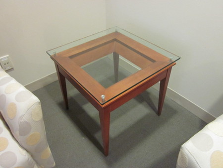 R4010 - End Tables