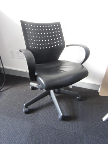 C2967 - Keilhauer Seating