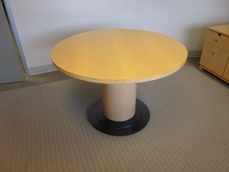 Steelcase Round Table