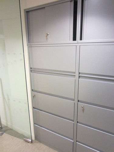 F3837C - Steelcase Files with 1/2 Overfiles