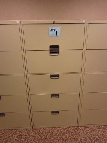 F2885 - Steelcase 100 Series Files
