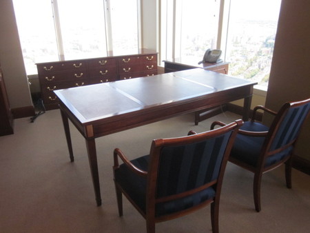 Councill Desk Set