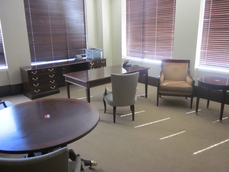 Executive Desk Set