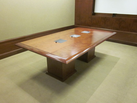 T3386 - 8' Conference Table