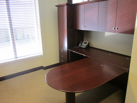 D2909 - Bernhardt Desk Sets