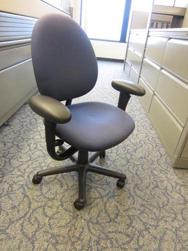 C3320 - Steelcase Criterion Desk Chairs