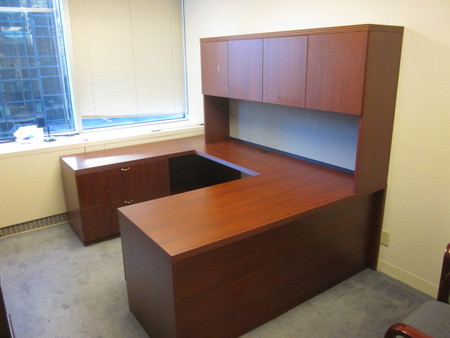 D2805 - Laminate U-Shape Desk Sets