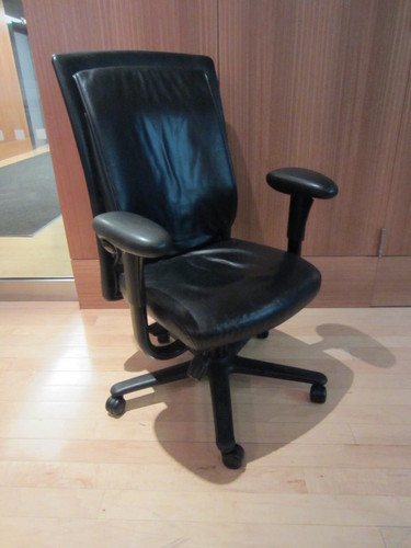 C3706 - Leather Rapport Chair