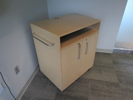 T3687L - Audio Visual Cart