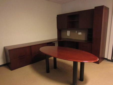 D3512 - Stow Davis Desk Set