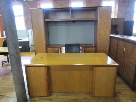 D3553C - Executive Desk Set