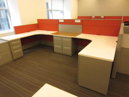 W3395 - Haworth Compose Workstations