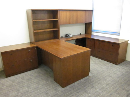 D2756 - Steelcase Desk Sets