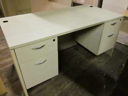 D3629 - Double Pedestal Desks