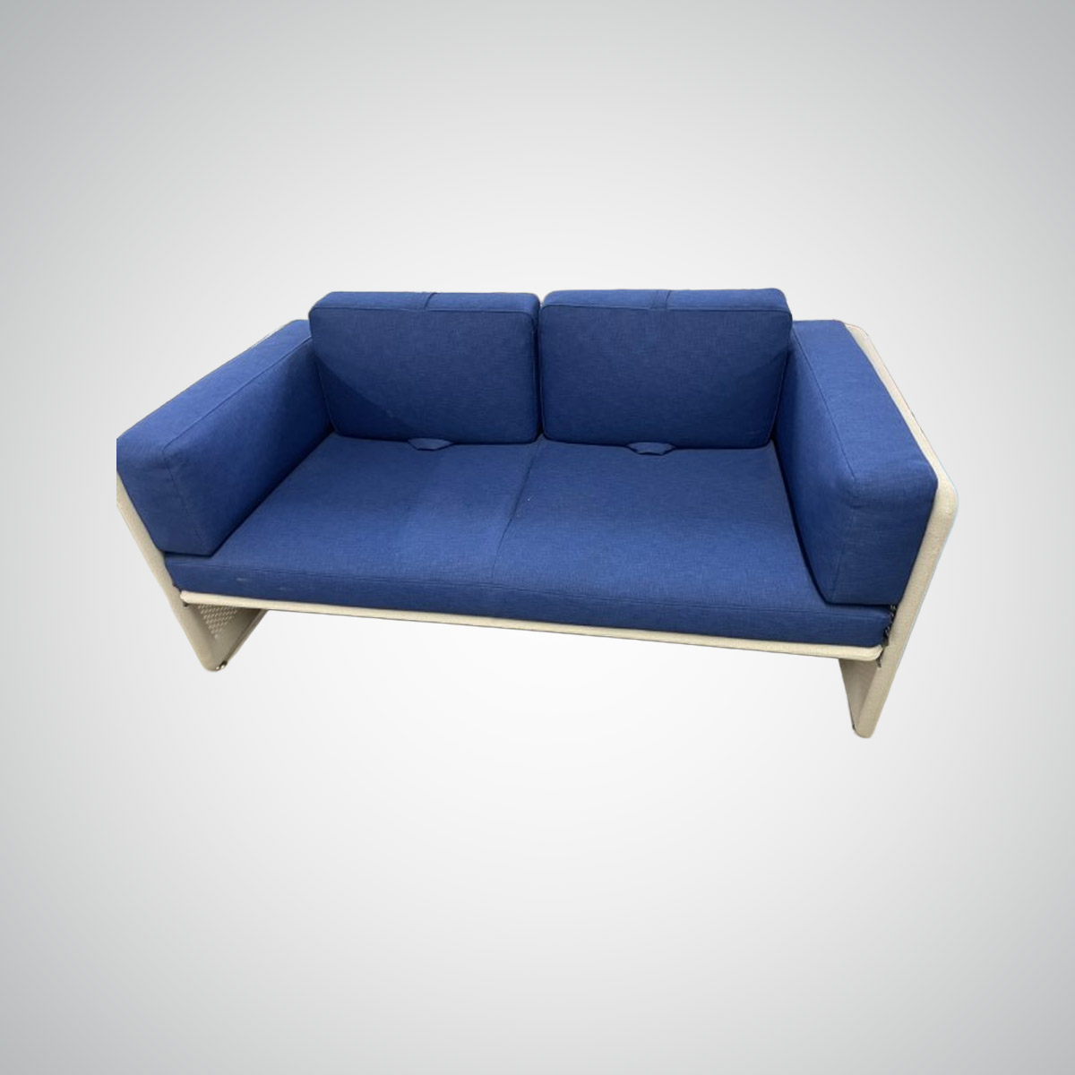 R6472 - Coalesse Loveseat
