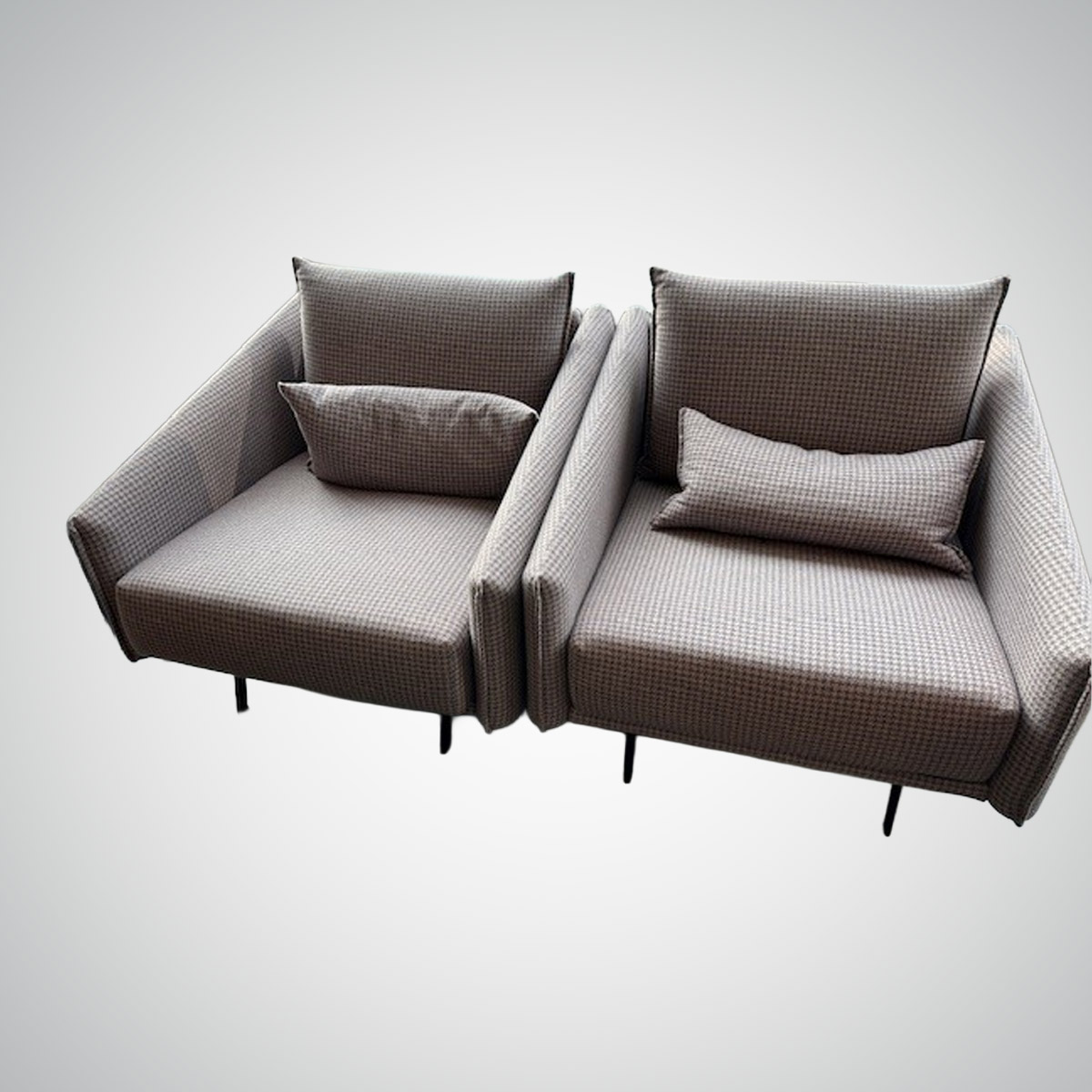 R6578 - Stua Costura Lounge Chair with Ottoman
