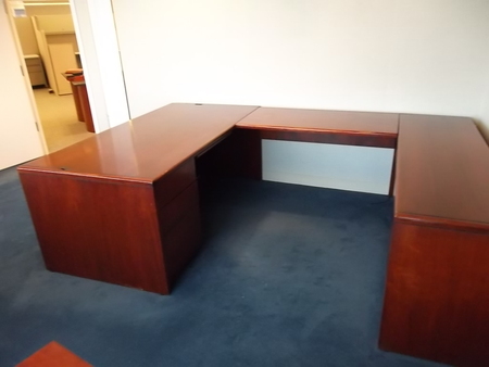 D3095C - Kimball U-Shape Desk Sets