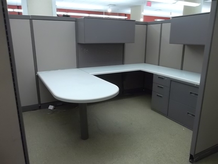 Steelcase Manager Workstations