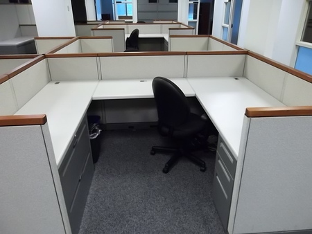 W3183 - Steelcase Avenir Cubicles