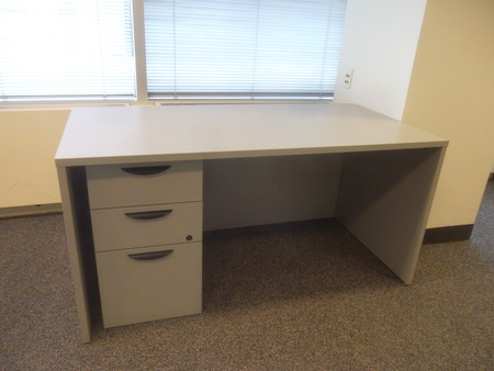 Laminate Single Pedestal Desk