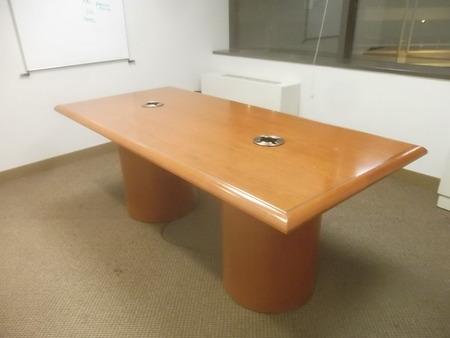 T2751 - Geiger Conference Table