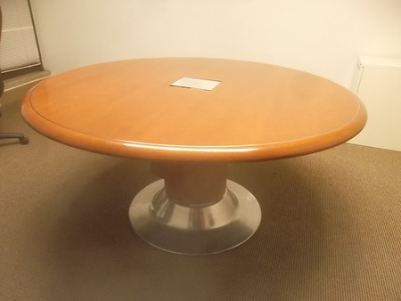 T2753 - 5' Round Meeting Table