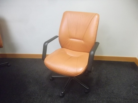 C2871 - Keilhauer Leather Desk Chairs