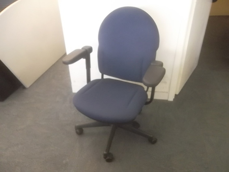 C2927 - Steelcase Turnstone Seating
