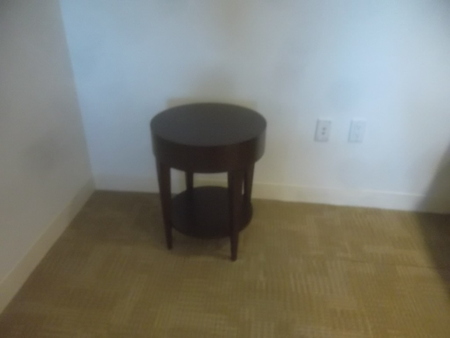 R2995 - Round End Tables