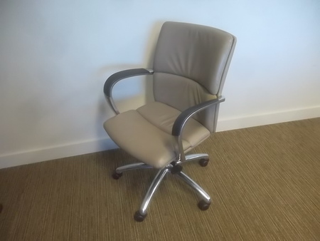 C3000C - Gunlocke Chairs
