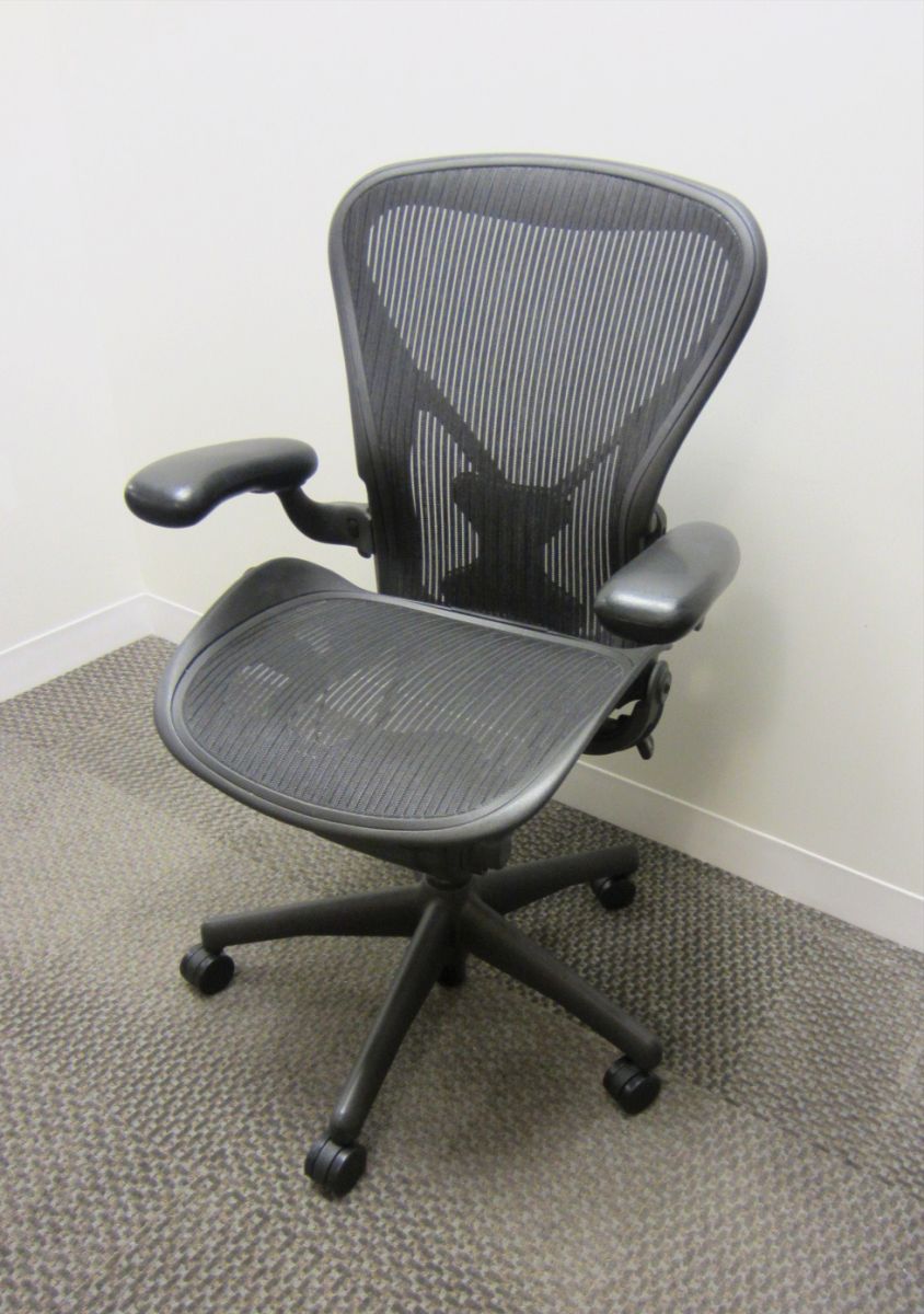 C61173C - Aeron Chair by Herman Miller