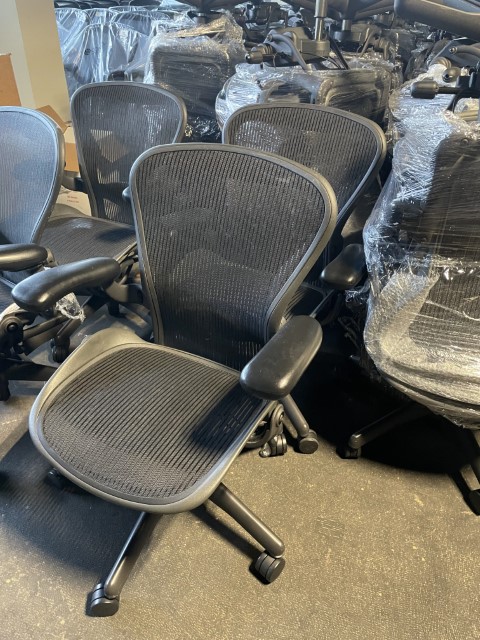 C61766 - Aeron Chairs by Herman Miller