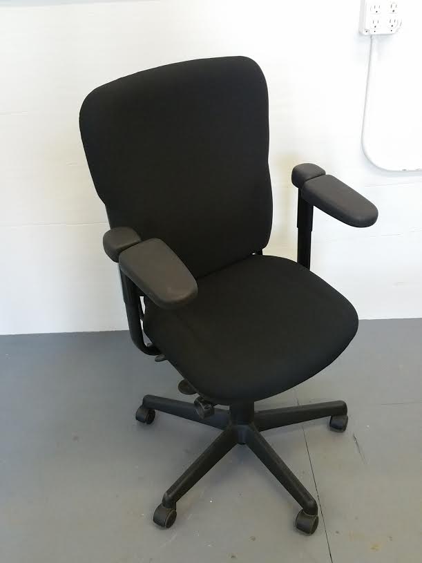 C6066C - Remanufactured Steelcase Turnstone Seating