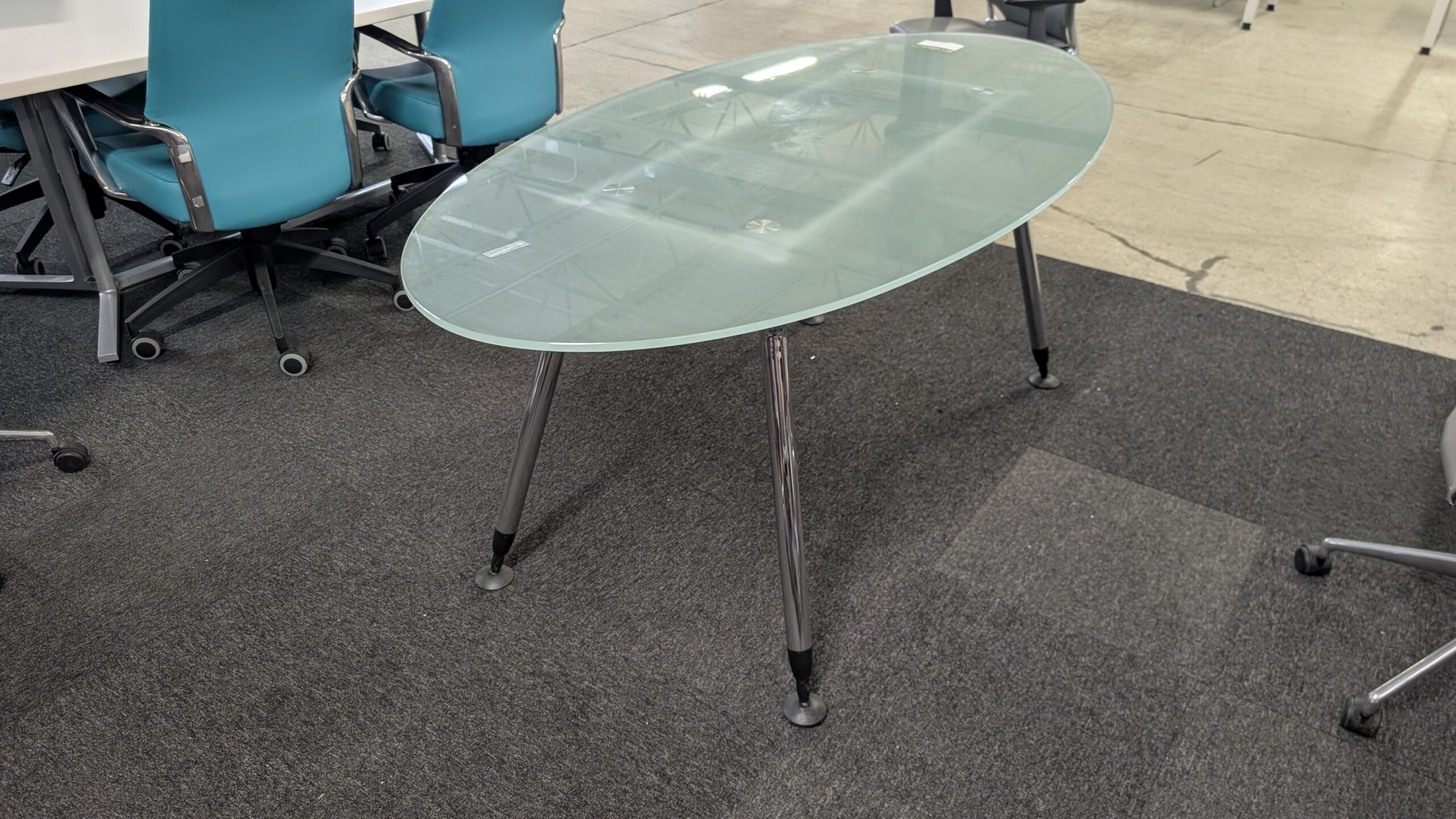6' Glass Meeting Table