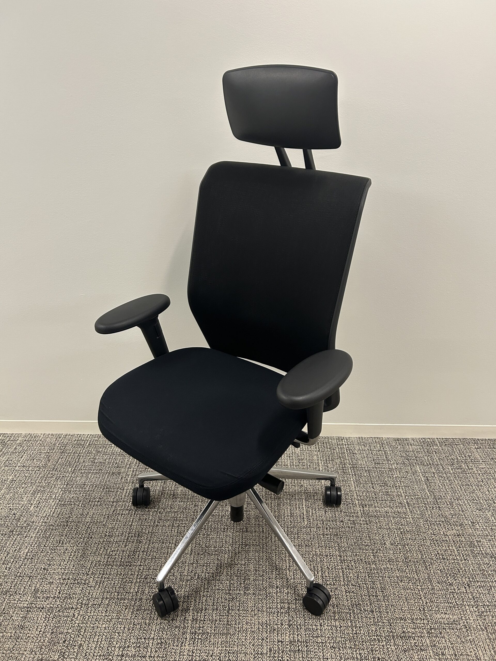 Vitra ID Mesh Chairs
