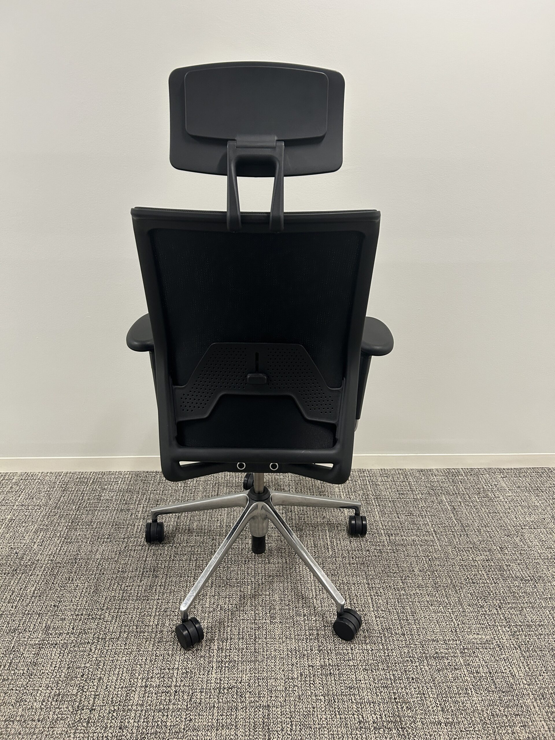 Vitra ID Mesh Chairs