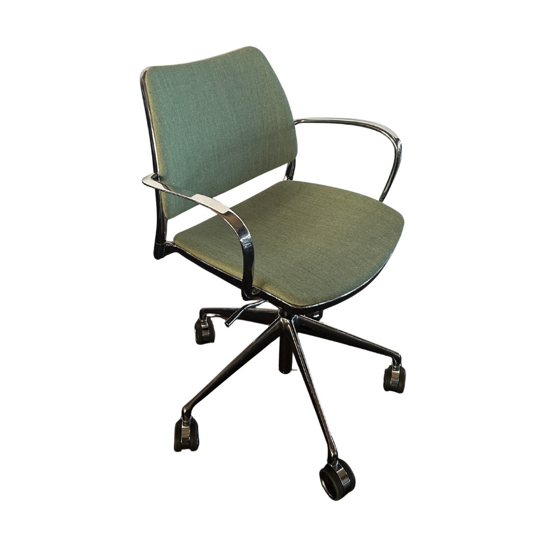 Green Stua Gas Tank Chair