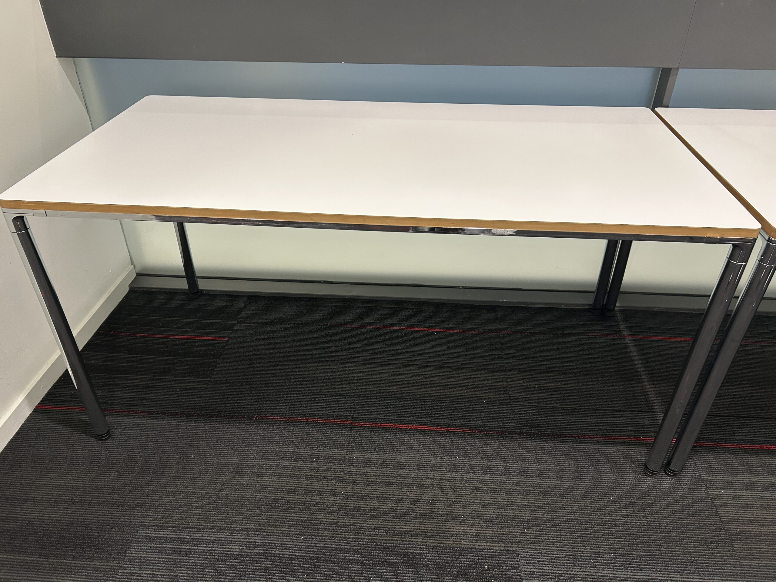 White Wilkhahn Laminate Table