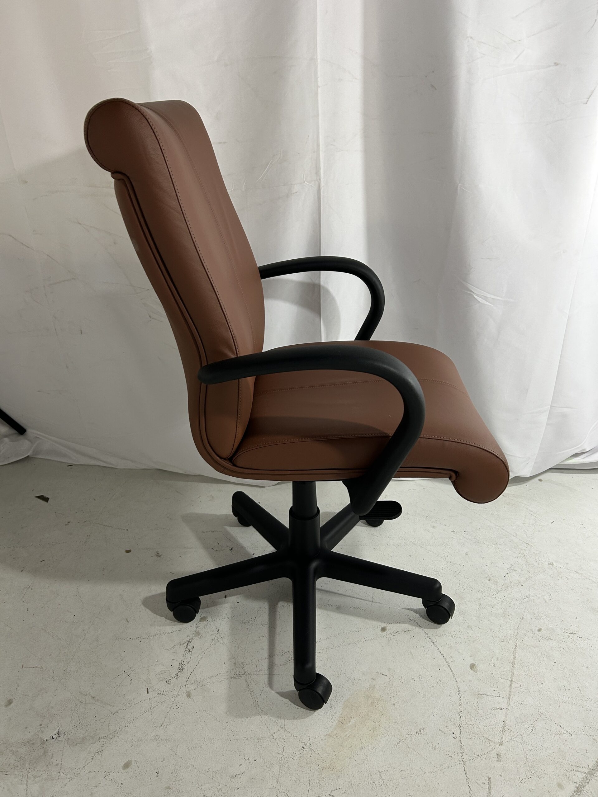 Cartwright Conference Chairs