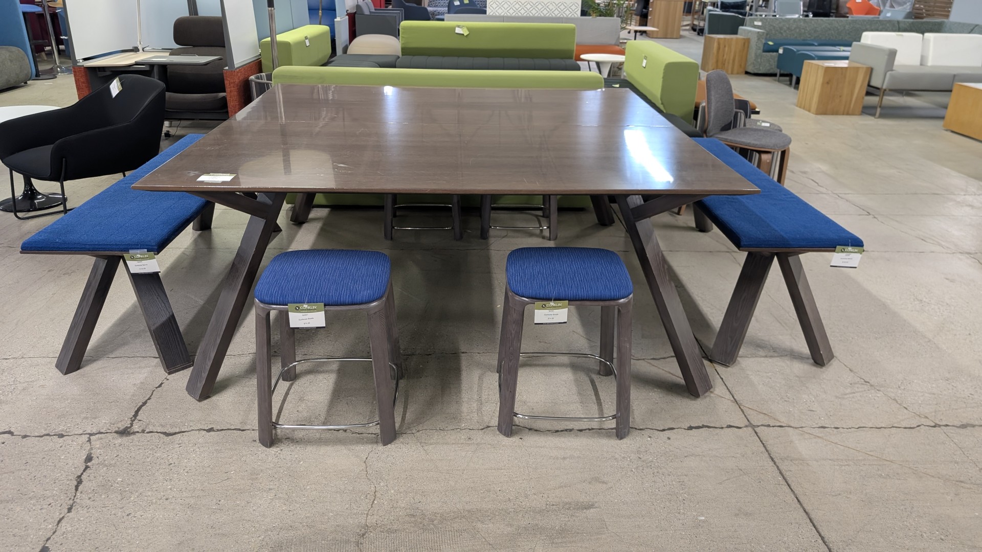6x6 Meeting Table