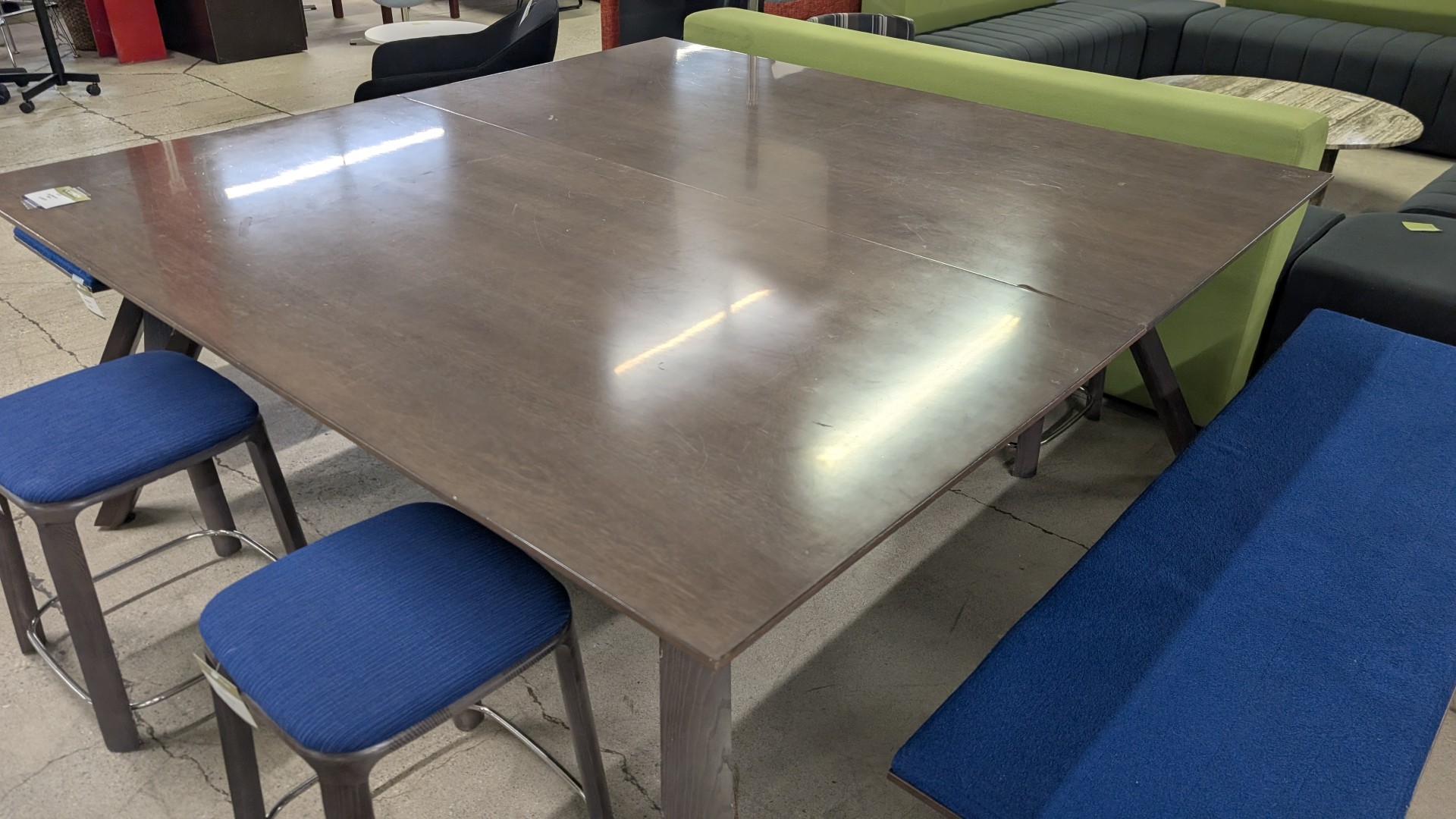 6x6 Meeting Table
