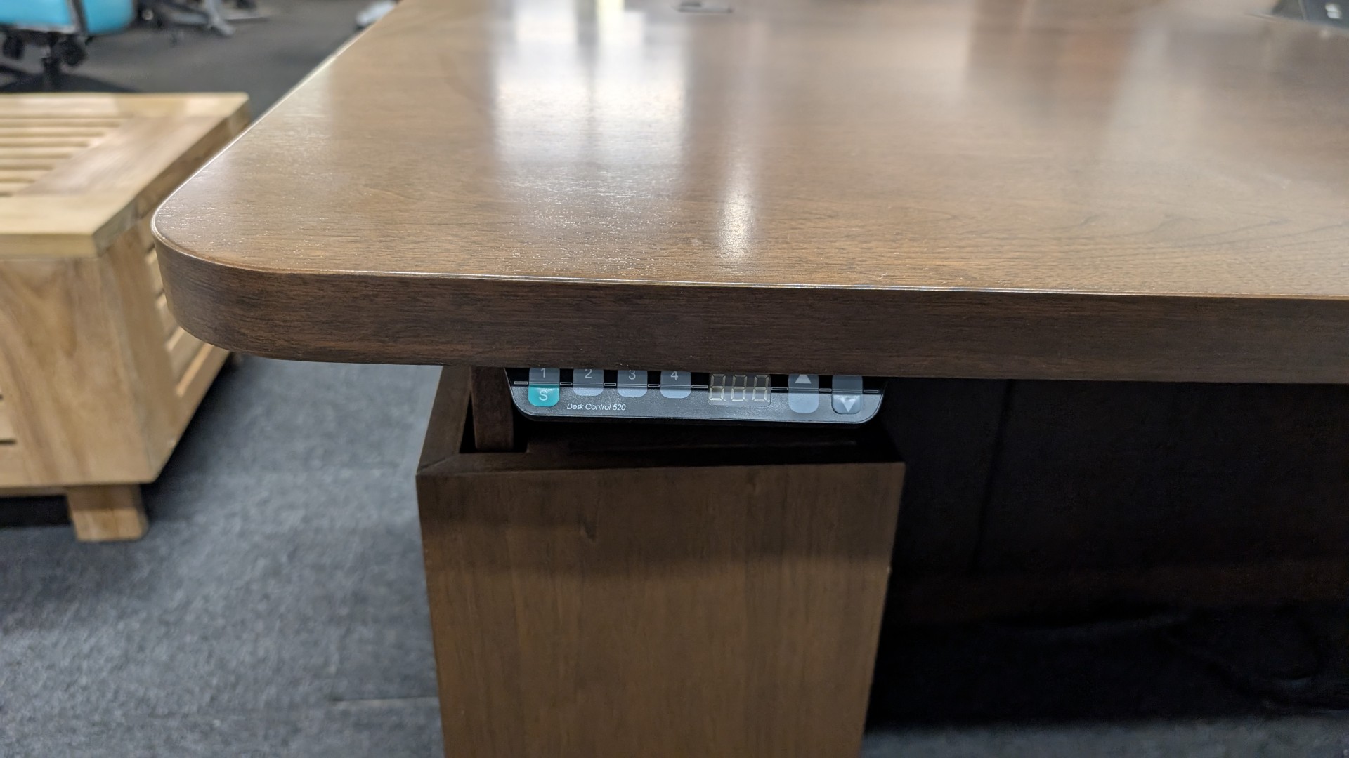 Geiger Executive Desk Sets