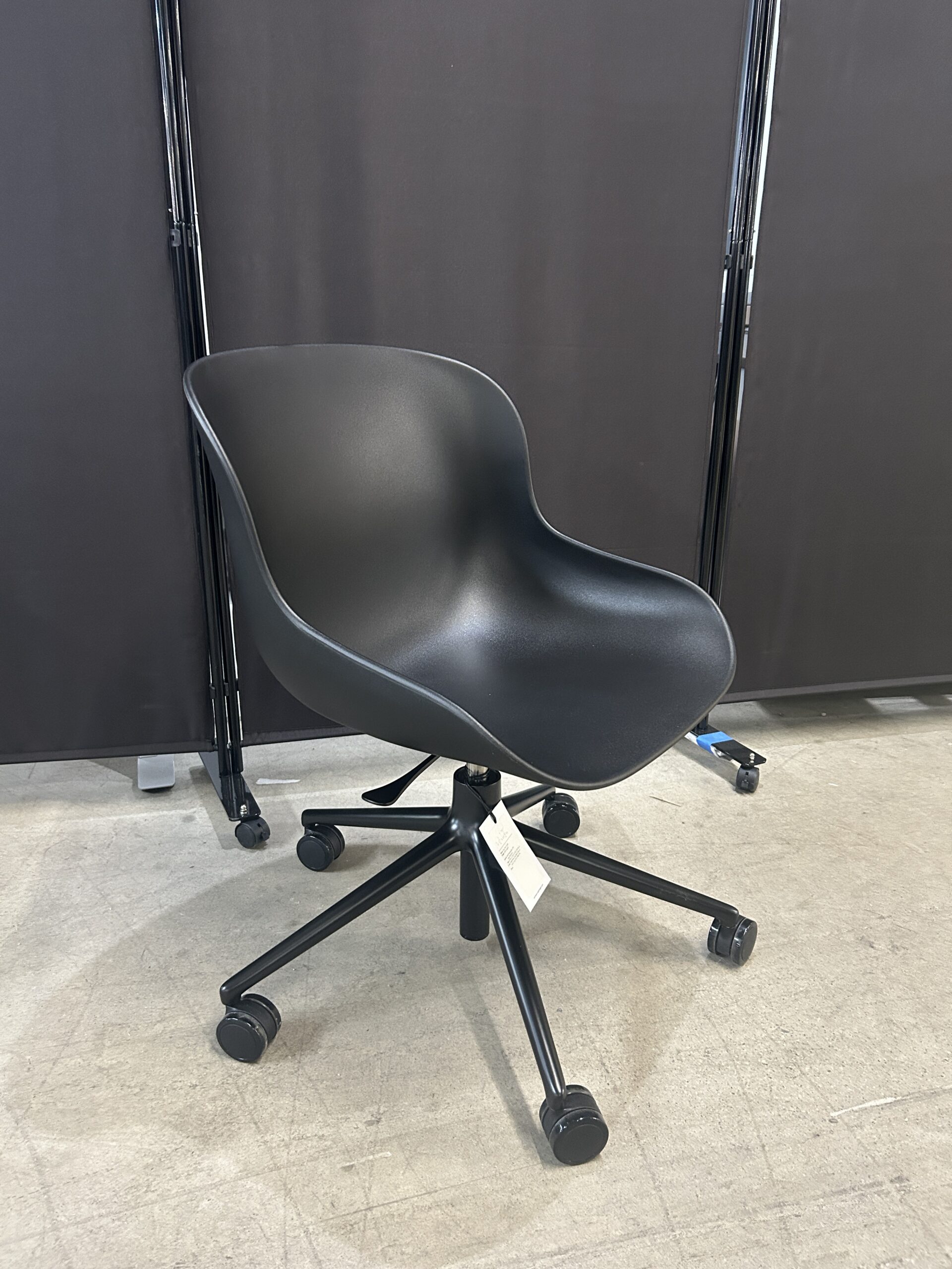 Black Swivel Task Chair
