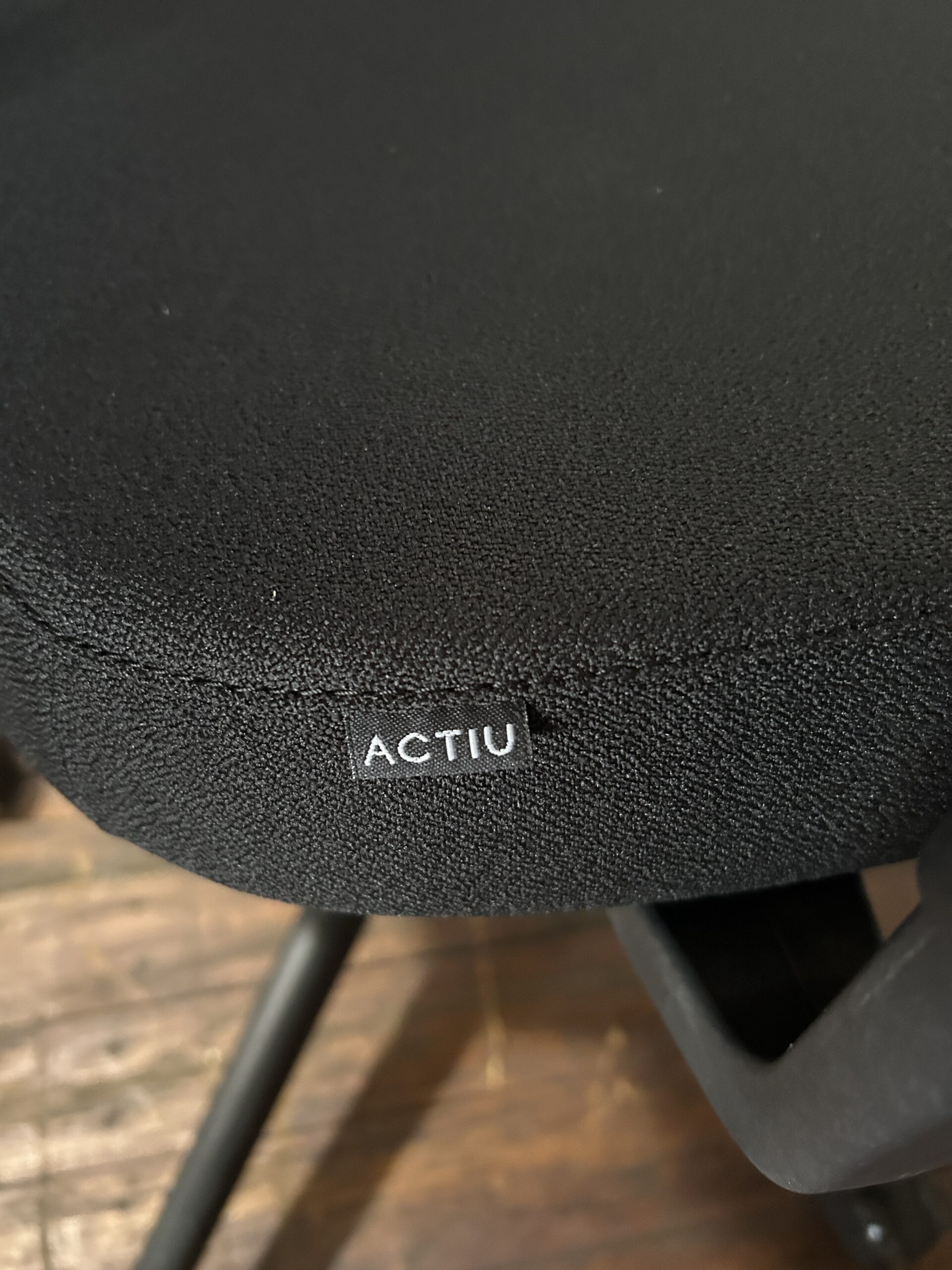 Actiu Trim Chair