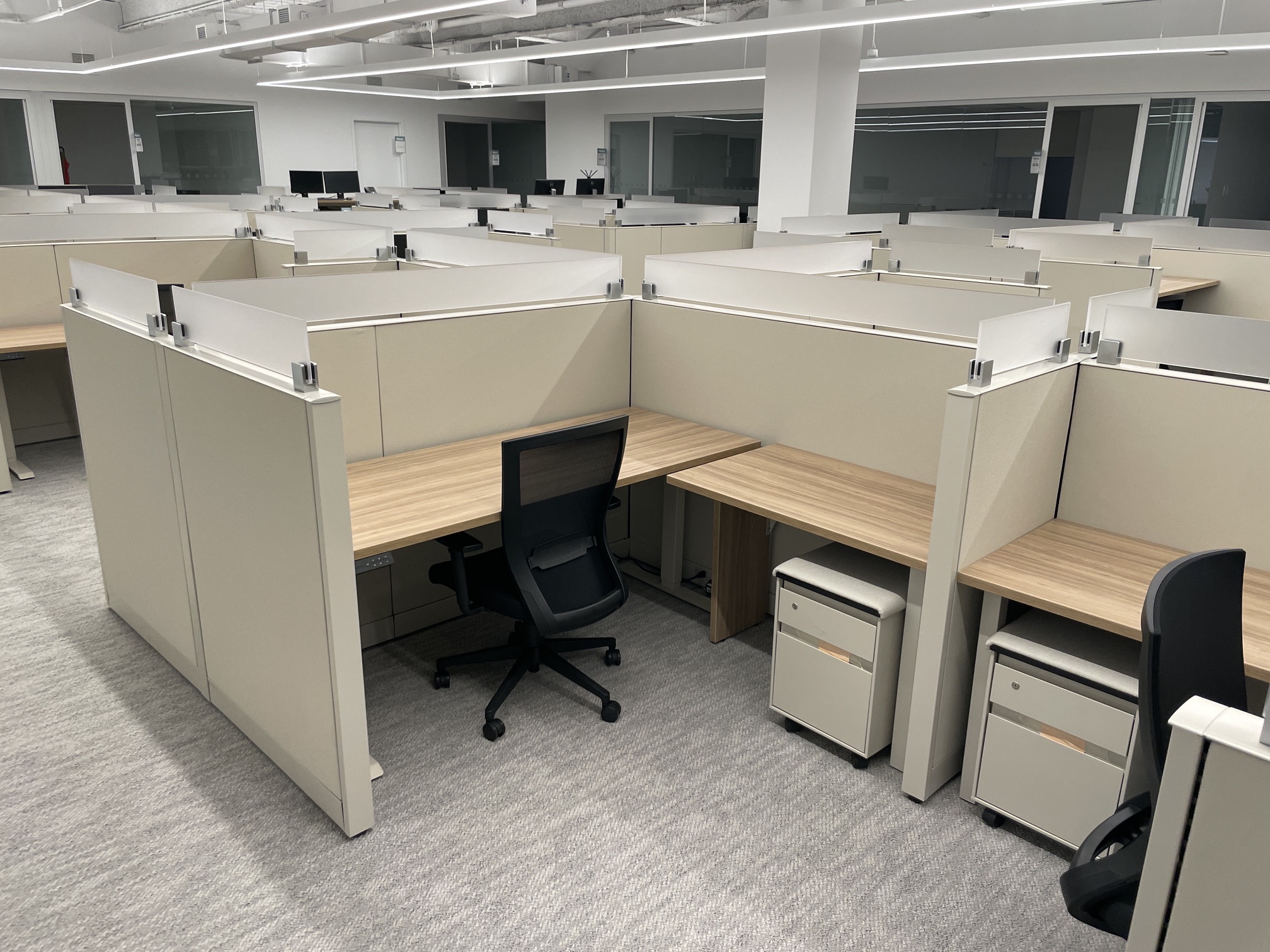 Steelcase Answer Sit-Stand Workstations