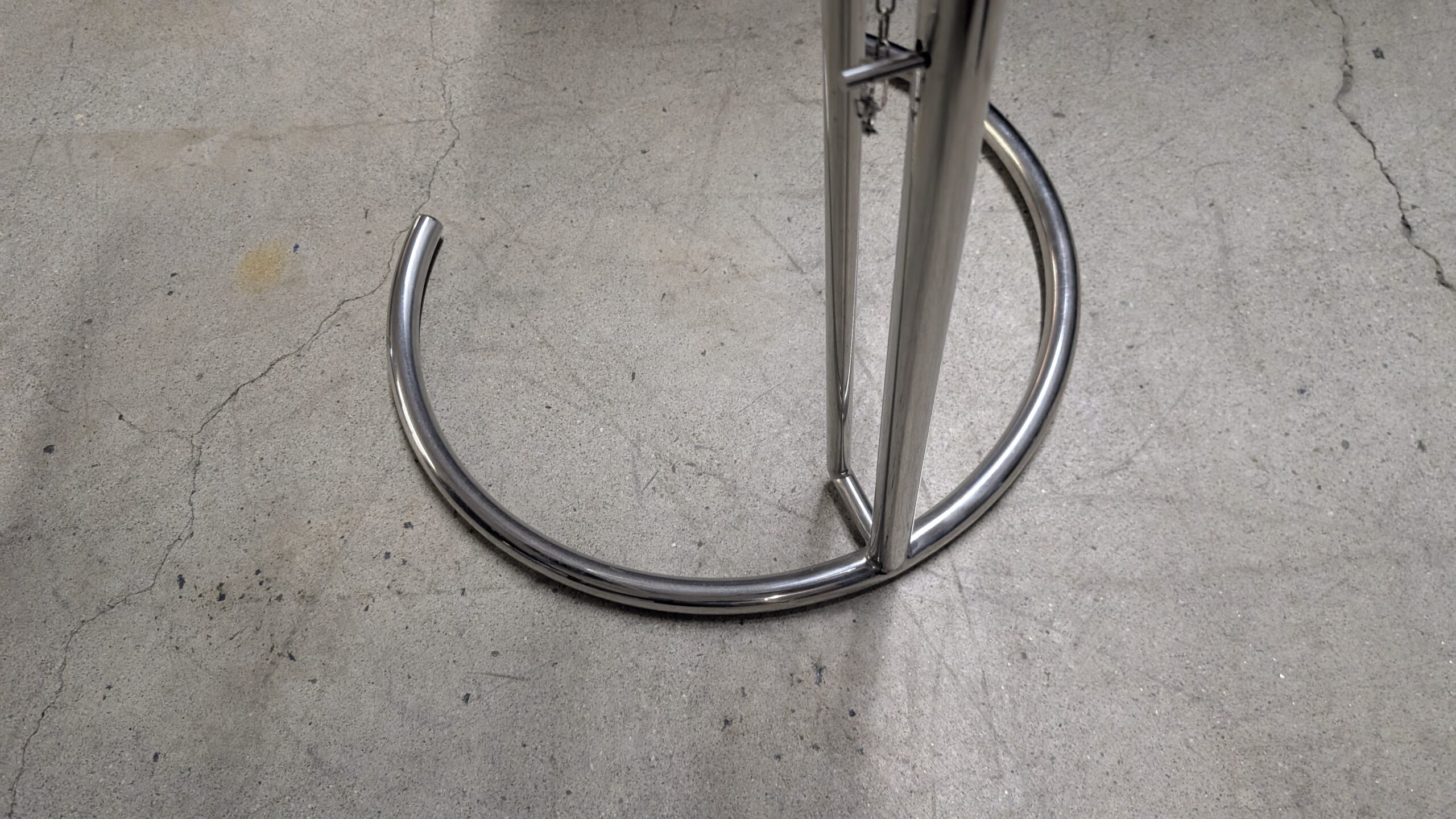 Adjustable Round Glass End Table