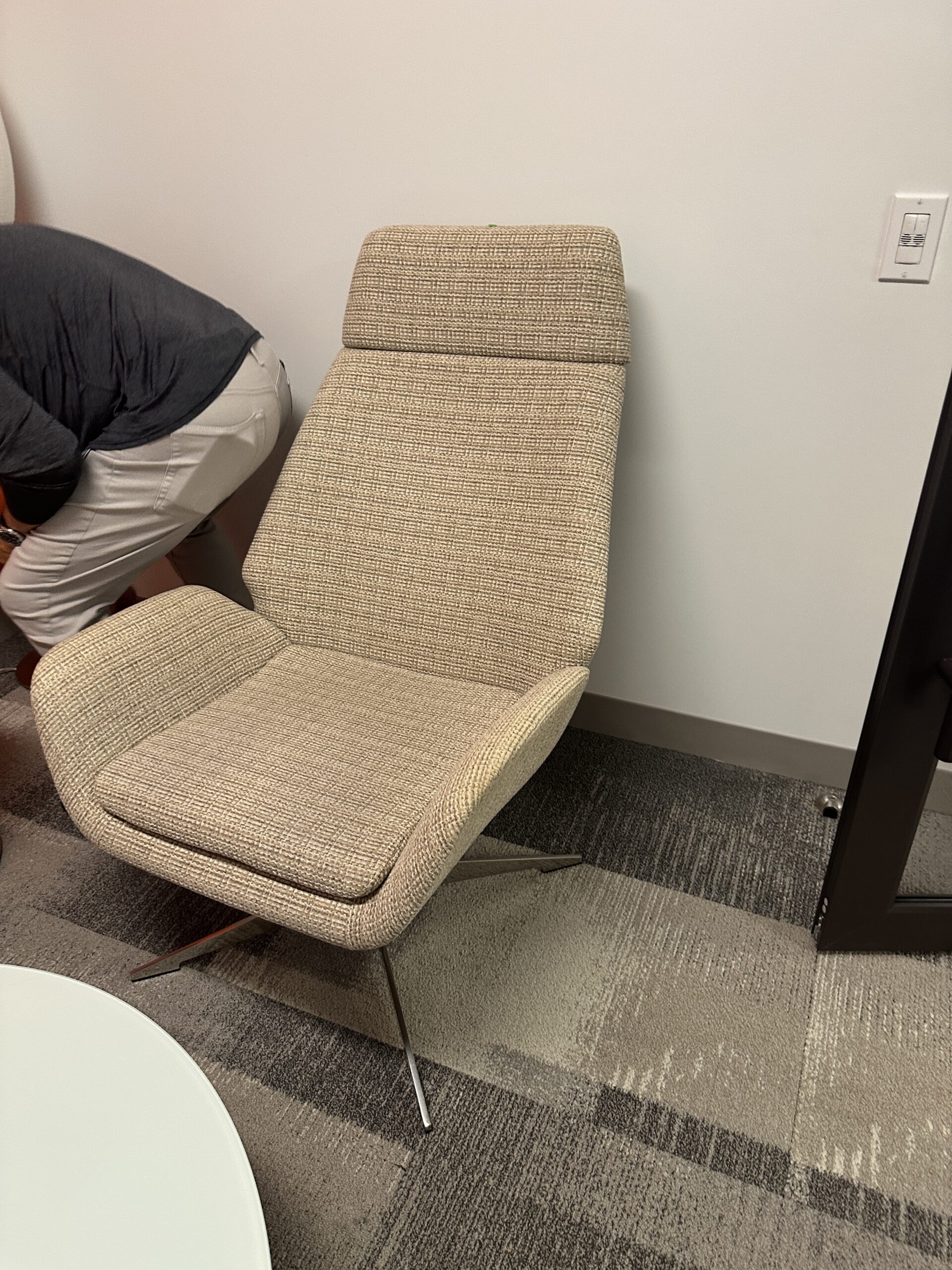 HBF High-Back Swivel Chair